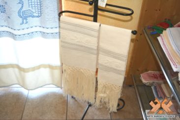 asciugamano limo fine disegno rosellina con frange lavorate